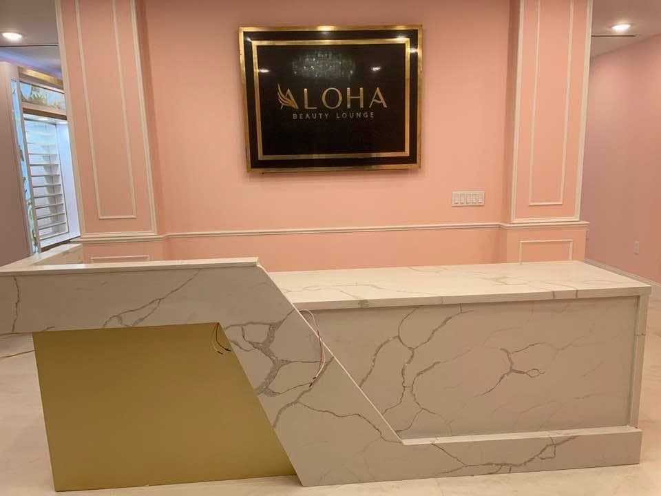 Mostrador de recepción — Aloha Beauty Lounge